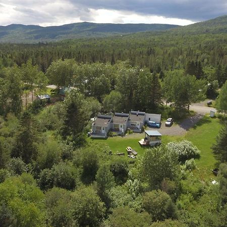 Villa Oasis du grand fond à La Malbaie Extérieur photo